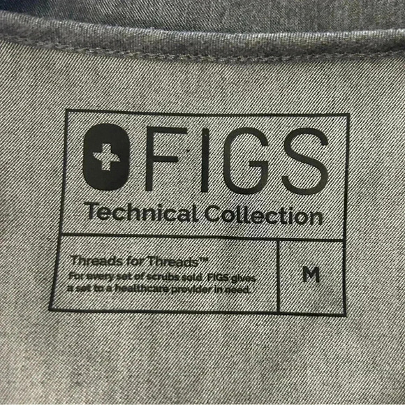 Figs Casma Graphite Gray Scrub Top Scrubs Size M - Picture 3 of 5